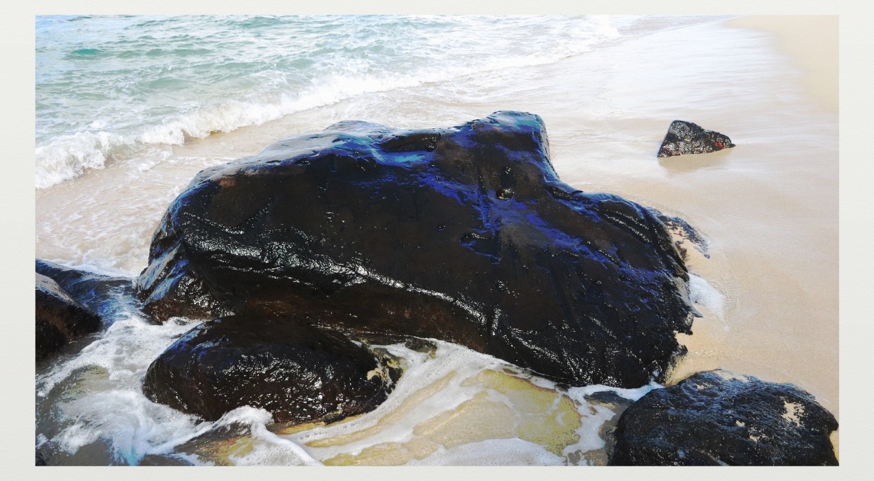 8749 surf rock kauai.jpeg