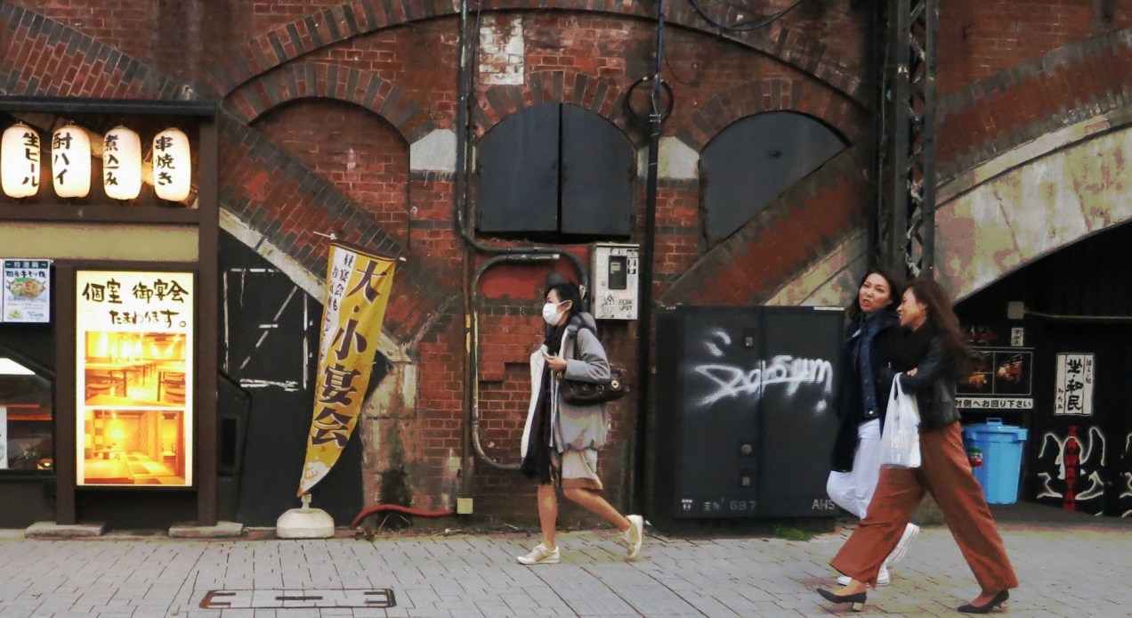 5987 cropped shinbashi 3-23.jpeg